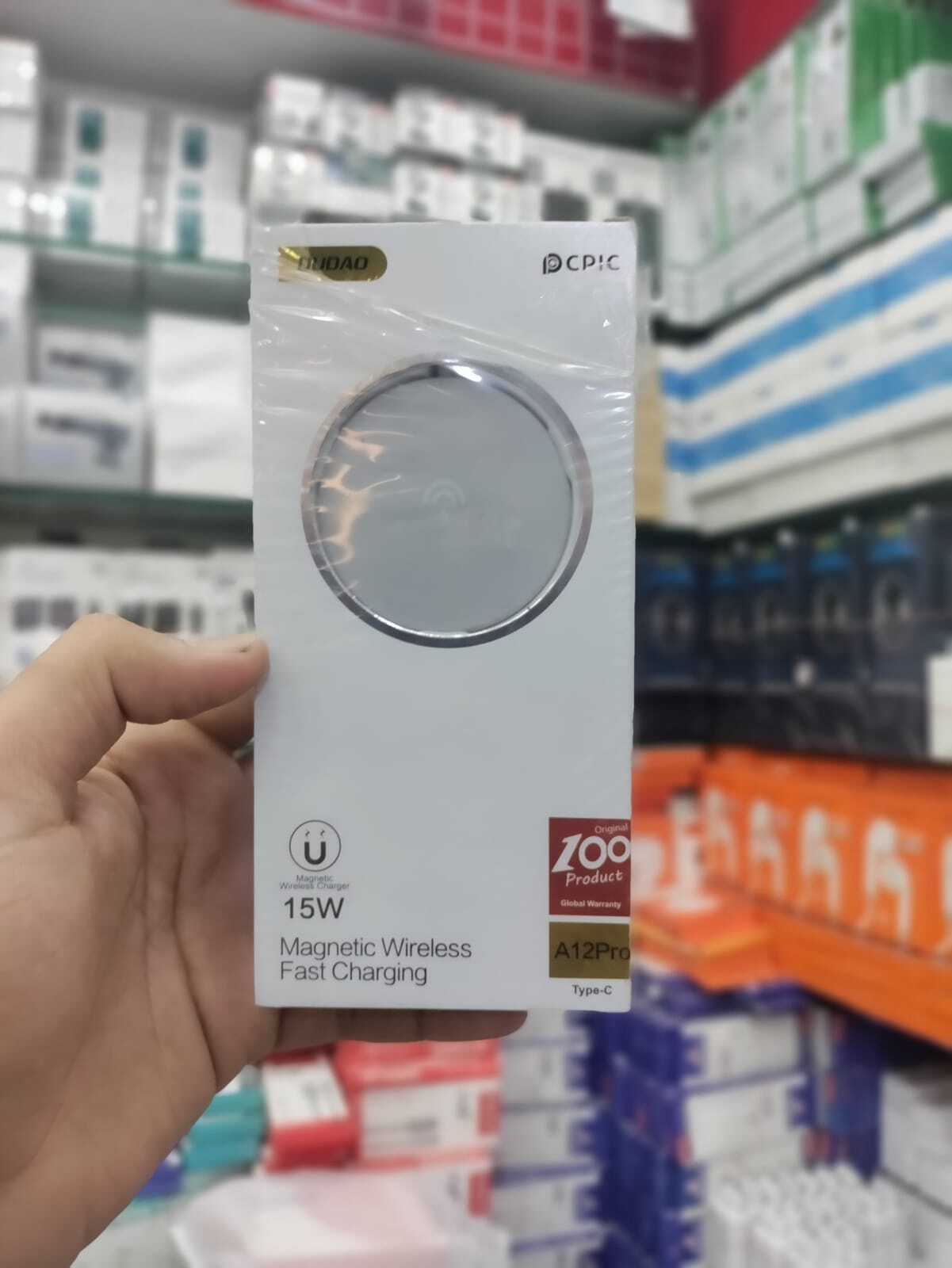 15W magnetic wireless charger magsafe type c fast charging pad Pakistan